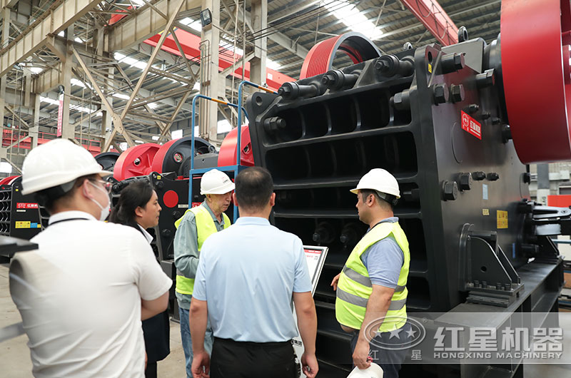 客戶(hù)來(lái)廠(chǎng)考察設(shè)備 客戶(hù)來(lái)廠(chǎng)考察設(shè)備